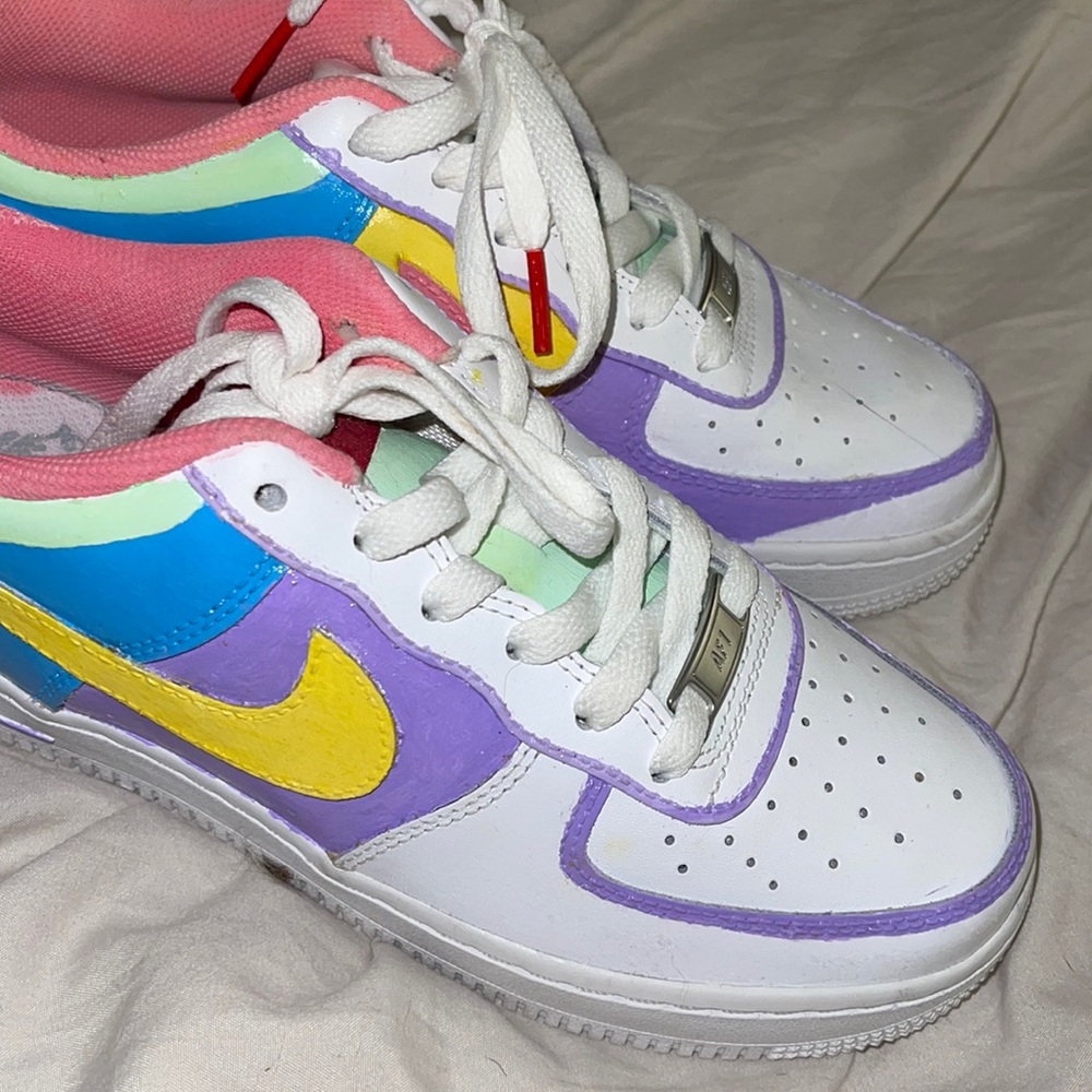 Painted Nike’s size 6.5
